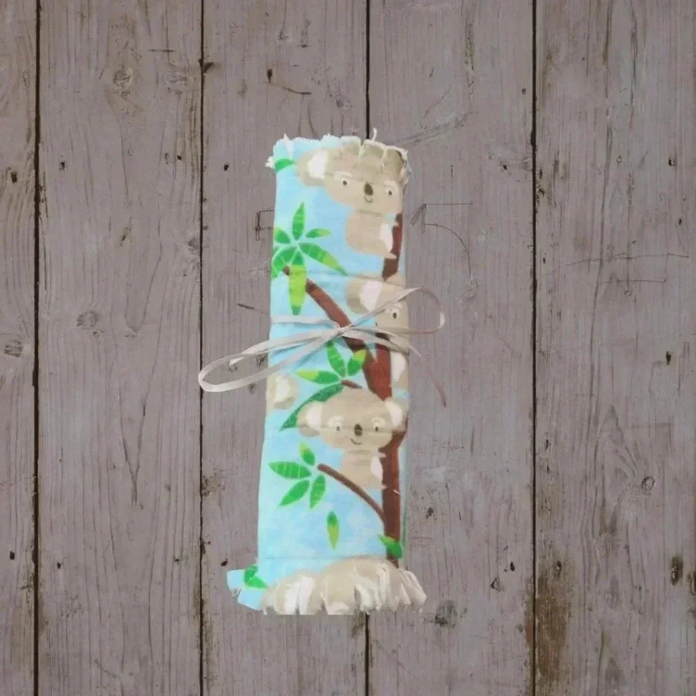 Burp Cloth, Flannel Rag Quilt Style, Reversible Koala Bears, Set of 4